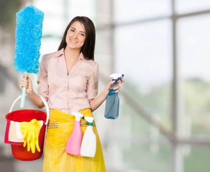 Professional upholstery cleaning in Crystalpalace for a fresh living room sofa